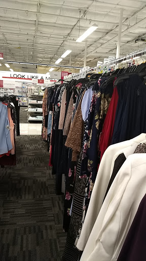 Clothing Store «Burlington Coat Factory», reviews and photos, 800 Barnum Avenue Cutoff, Stratford, CT 06614, USA