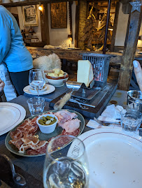 Raclette du Restaurant de fondues Le Monchu Restaurant Savoyard à Chamonix à Chamonix-Mont-Blanc - n°18