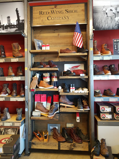 Shoe Store «Red Wing», reviews and photos, 32476 Gratiot Ave, Roseville, MI 48066, USA