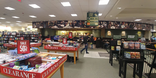 Book Store «Barnes & Noble», reviews and photos, 7851 Tysons Corner Center, McLean, VA 22102, USA