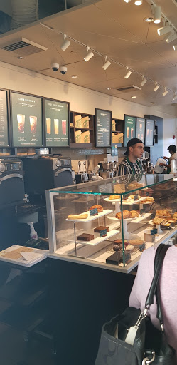 Coffee Shop «Starbucks», reviews and photos, 24 Montauk Hwy, Hampton Bays, NY 11946, USA