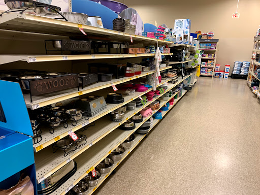 Pet Supply Store «PetSmart», reviews and photos, 3096 N Eastman Rd, Longview, TX 75605, USA