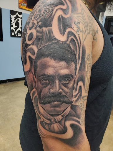 Tattoo Shop «Aztec Ink», reviews and photos, 8920 North Fwy, Houston, TX 77037, USA