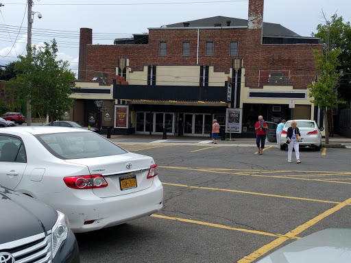 Movie Theater «Paramount Theatre», reviews and photos, 17 South St, Middletown, NY 10940, USA