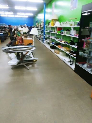 Thrift Store «Wabash Valley Goodwill Industries, Inc.», reviews and photos, 2702 S 3rd St, Terre Haute, IN 47802, USA