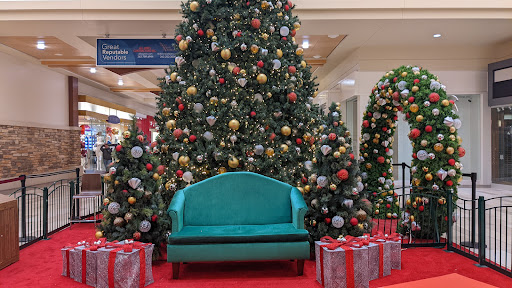 Shopping Mall «Brookfield Square», reviews and photos, 95 N Moorland Rd, Brookfield, WI 53005, USA