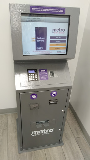 Cell Phone Store «MetroPCS Corporate Store», reviews and photos, 7780 NW 25th St, Miami, FL 33126, USA