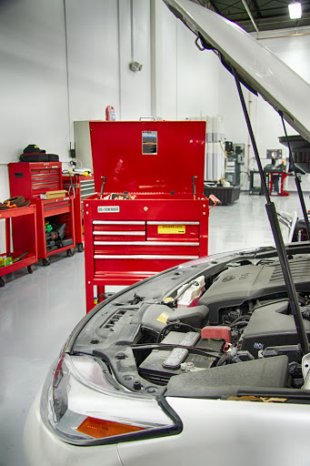 Auto Repair Shop «Meineke 2578», reviews and photos, 7878 NW 103rd St b, Hialeah Gardens, FL 33016, USA