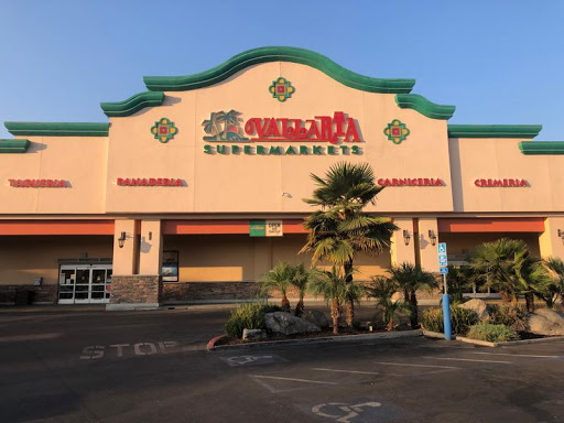 Supermarket «Vallarta Supermarkets», reviews and photos, 1111 N Cherry St, Tulare, CA 93274, USA