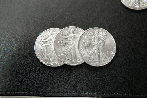 Pawn Shop «MoneyMan Pawn & Jewelry», reviews and photos, 1608 53rd Ave E, Bradenton, FL 34203, USA