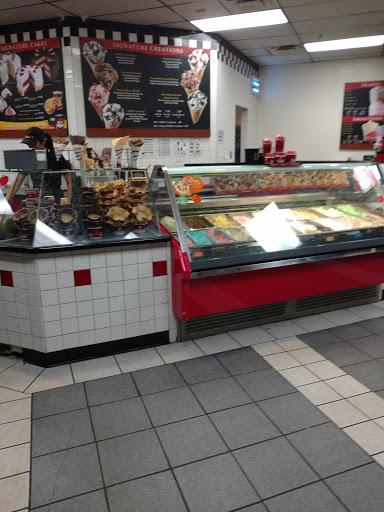 Ice Cream Shop «Cold Stone Creamery», reviews and photos, 1649 S Stapley Dr #102, Mesa, AZ 85204, USA