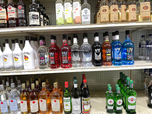 Liquor Store «Short Stop Wine & Spirits», reviews and photos, 2190 Eagle Creek Ln # F, St Paul, MN 55129, USA