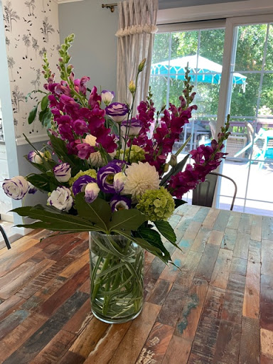 Florist «Palace Florists», reviews and photos, 4980 Wyaconda Rd b, Rockville, MD 20852, USA