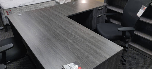 Furniture Rental Service «CORT Furniture Rental & Clearance Center», reviews and photos, 1641 Cobb Pkwy S, Marietta, GA 30060, USA