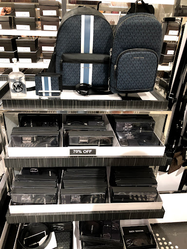 Fashion Accessories Store «Michael Kors», reviews and photos, 18 West Lightcap Rd #1109, Pottstown, PA 19464, USA