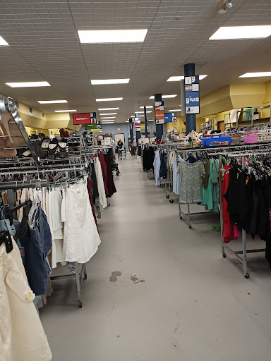 Thrift Store «Goodwill», reviews and photos