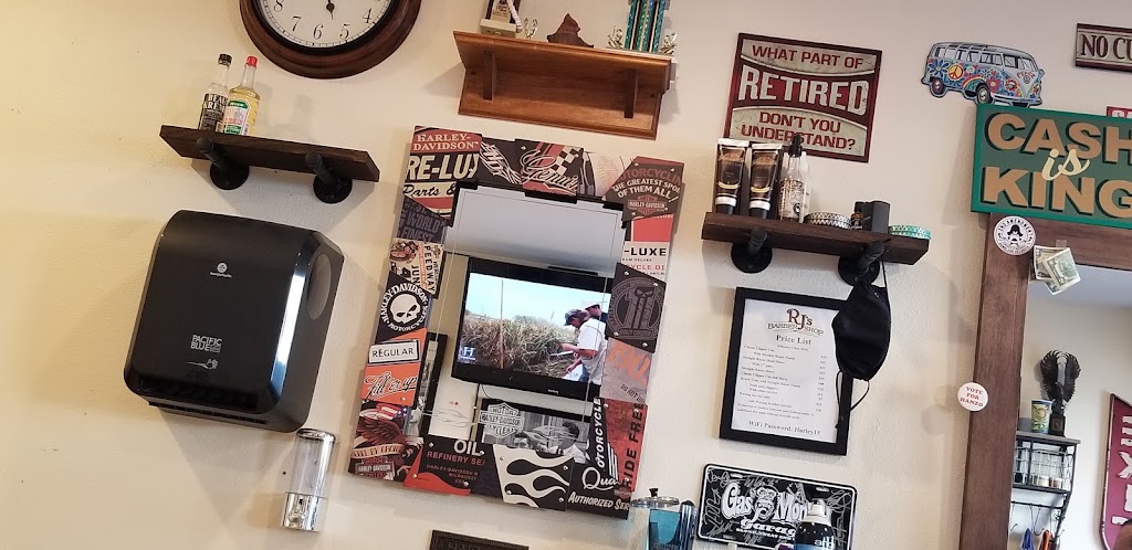 RJ's Barber Shop 50112