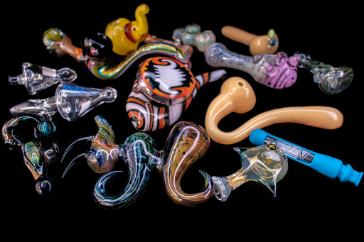 Tobacco Shop «410 Smoke Shop», reviews and photos, 2529 Mountain Rd, Pasadena, MD 21122, USA