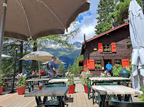 Atmosphère du Café La Buvette du Chapeau à Chamonix-Mont-Blanc - n°1