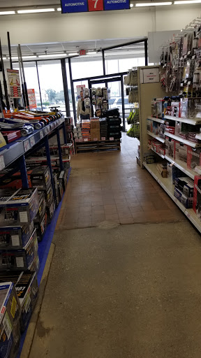 Hardware Store «Harbor Freight Tools», reviews and photos, 2 E 9 Mile Rd #6, Pensacola, FL 32534, USA