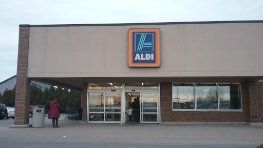 Supermarket «ALDI», reviews and photos, 1001 50th St, Marion, IA 52302, USA