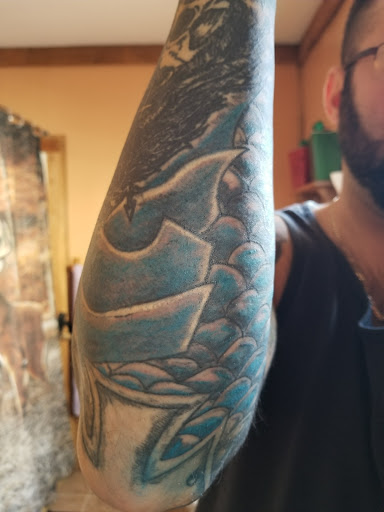 Explore iowa tattoo ideas, creative tattoo ideas in Hamburg, available at Hamburg Dermagraphic