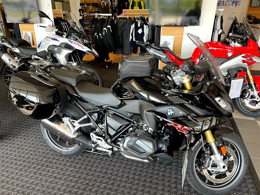 BMW Motorcycle Dealer «BMW Motorcycles of Grand Rapids», reviews and photos, 5995 Division Ave S, Grand Rapids, MI 49548, USA