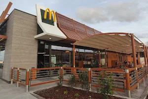 McDonald's Porto de Mós image