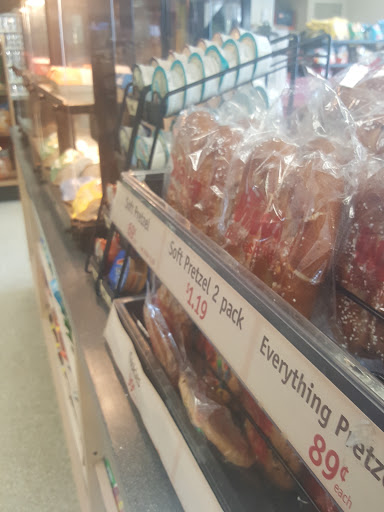 Sandwich Shop «Wawa», reviews and photos, 196 S Gulph Rd, King of Prussia, PA 19406, USA