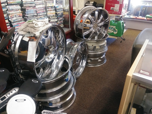 Pawn Shop «Mr Money Pawn & Gun Inc», reviews and photos, 3315 E Hillsborough Ave, Tampa, FL 33610, USA