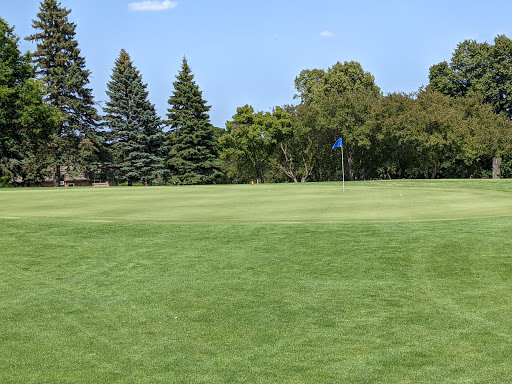 Golf Course «Highland 9-Hole Golf Course», reviews and photos, 1797 Edgcumbe Rd, St Paul, MN 55116, USA