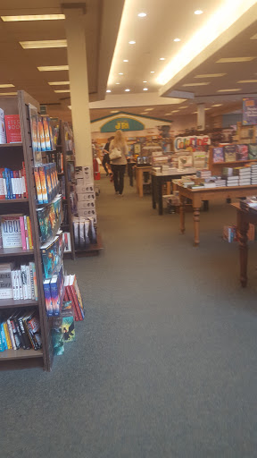Book Store «Barnes & Noble», reviews and photos, 1156 US-46, Woodland Park, NJ 07424, USA