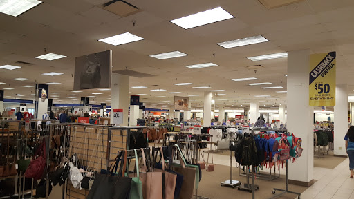 Department Store «Sears», reviews and photos, 6000 North Point Cir, Alpharetta, GA 30022, USA