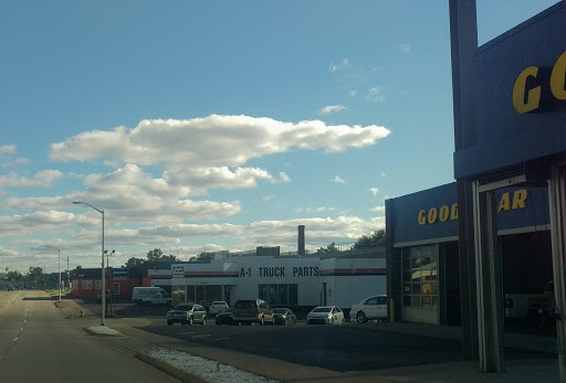 Tire Shop «Goodyear Auto Service Center», reviews and photos, 50300 Woodward Ave, Pontiac, MI 48342, USA