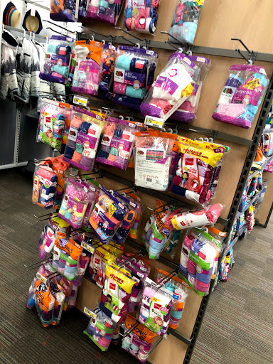 Department Store «Target», reviews and photos, 1 Mystic View Rd, Everett, MA 02149, USA