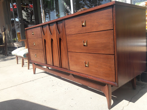 Furniture Store «San Antonio Furniture Finders», reviews and photos, 617 Fredericksburg Rd, San Antonio, TX 78201, USA