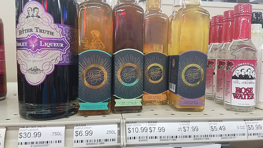 Liquor Store «Warehouse Liquor Mart», reviews and photos, 3371 W Hampden Ave, Englewood, CO 80110, USA