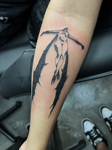 Explore mother daughter tattoo ideas small, creative tattoo ideas in Altamonte Springs, available at Mourningstar Blackworks