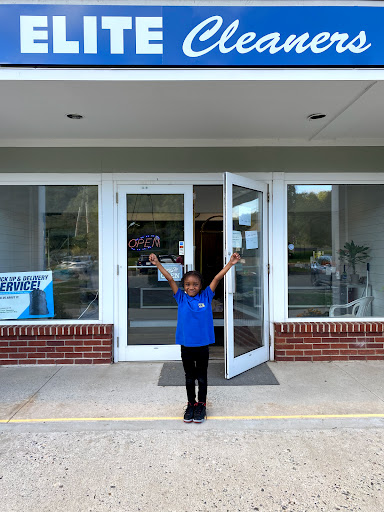 Dry Cleaner «Regal Cleaners», reviews and photos, 220 Main St S #2, Southbury, CT 06488, USA