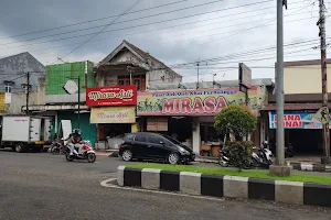 Mirasa Putra Store image