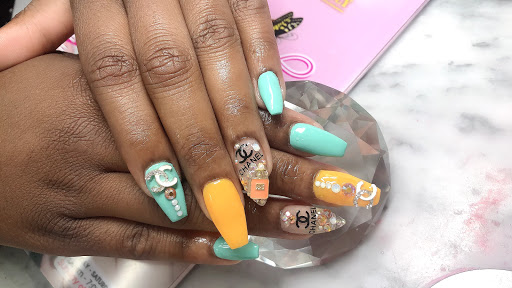 Nail Salon «DaVi Nails Salon and Spa», reviews and photos, 2801 Commerce Dr, Coralville, IA 52241, USA