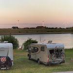 Photo n°5 de l'avis de Anita.i fait le 11/07/2022 à 21:09 sur le  Wohnmobilstellplatz Elbepark Bunthaus Hamburg à Hamburg