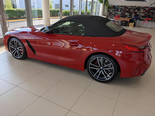 BMW Dealer «BMW of Sterling», reviews and photos, 21710 Auto World Cir, Sterling, VA 20166, USA