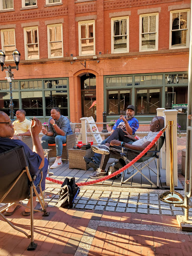 Tobacco Shop «Tobacco Shop LLC», reviews and photos, 89 Pratt St, Hartford, CT 06103, USA