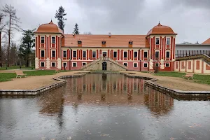Ostrov (zámek, okres Karlovy Vary) image