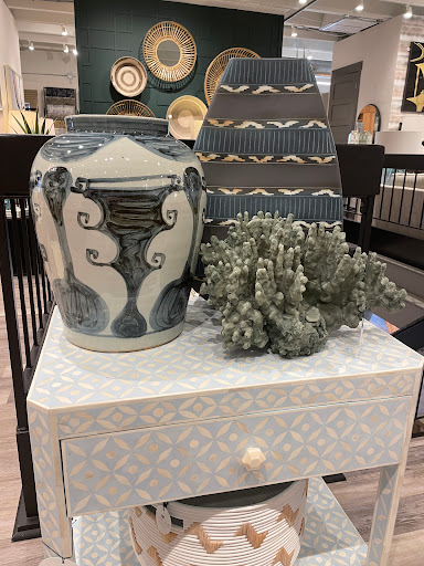 Interior Designer «Island Paint & Decorating Center», reviews and photos, 860 N Courtenay Pkwy, Merritt Island, FL 32953, USA