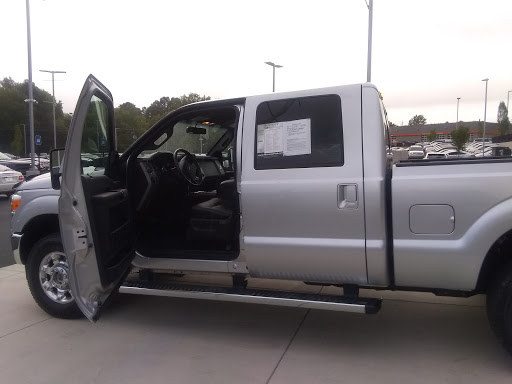 Ford Dealer «Hennessy Ford Lincoln Atlanta», reviews and photos, 5675 Peachtree Industrial Blvd, Atlanta, GA 30341, USA