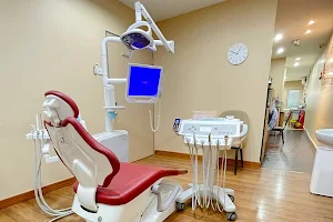 Glory Dental Surgery- Braces & Invisalign image