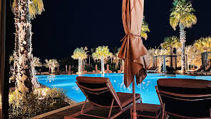 Caesars Palace Bluewaters Dubai Venus Pool and Bar - The Luxe Voyager:  Luxury Travel
