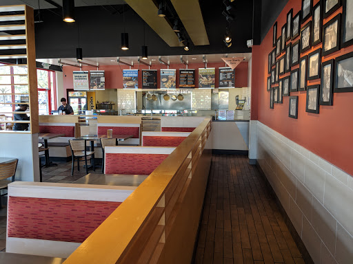Mexican Restaurant «QDOBA Mexican Eats», reviews and photos, 1013 W Brandon Blvd, Brandon, FL 33511, USA